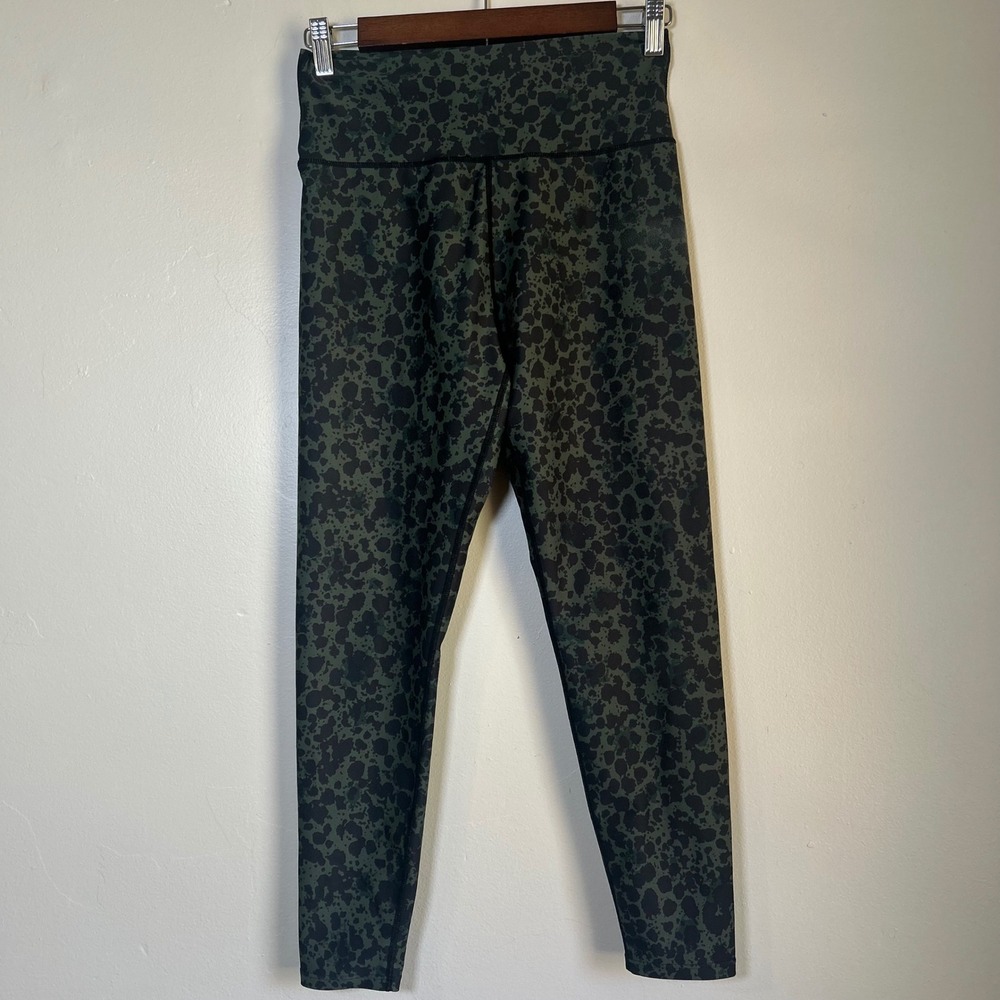 EUC Sage Collective Leggings Size M Green Black Abstract Print High Rise Yoga